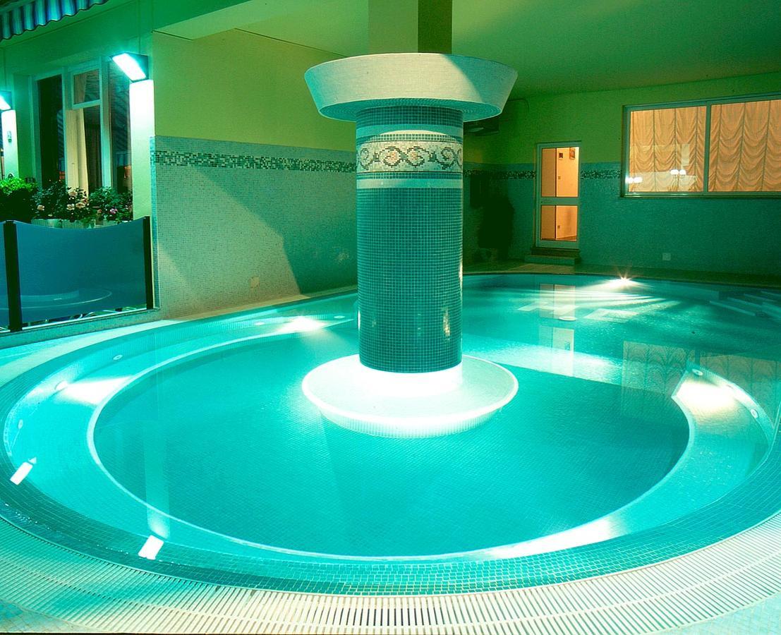 Hotel Consul 3*