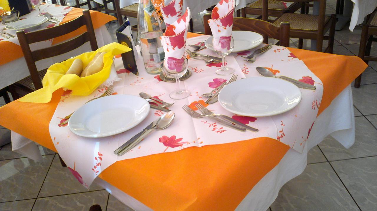 Consul Hotel 3*